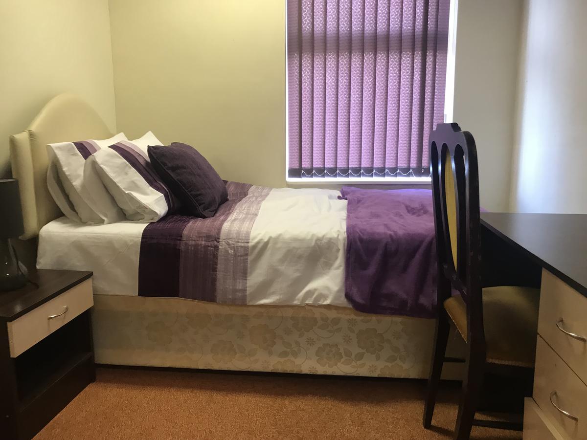 Adelaide House Leilighet Luton  Eksteriør bilde