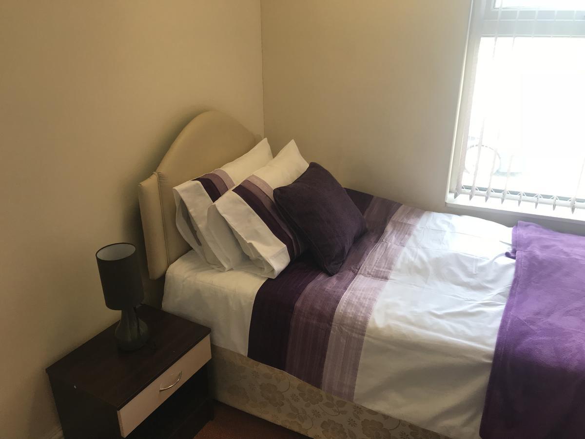 Adelaide House Leilighet Luton  Eksteriør bilde